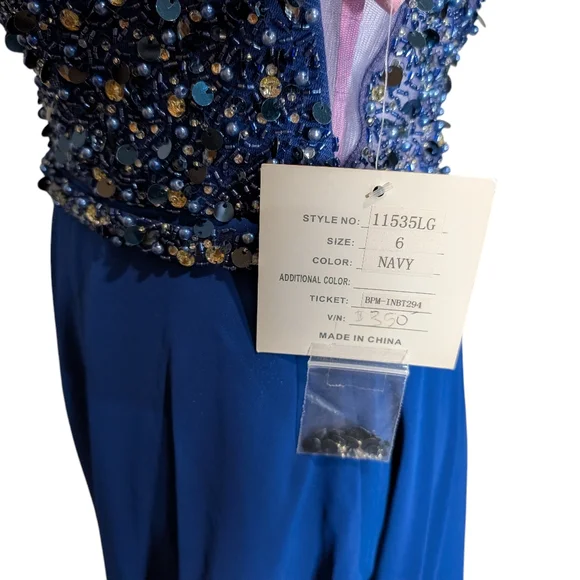 The New Blush Prom by Alexia Navy Beaded Formal Prom Dress Style 11535 size 6 - Picture 5 of 9